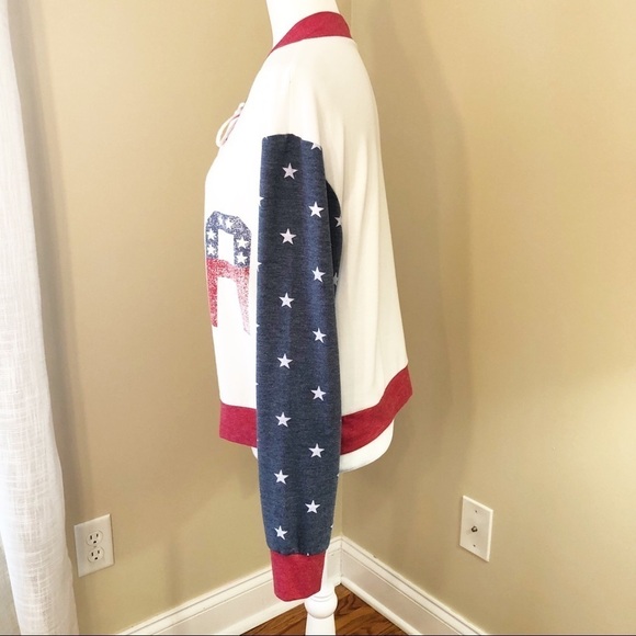Weekend Soul USA Lightweight Patriotic Sweatshirt - Picture 3 of 9